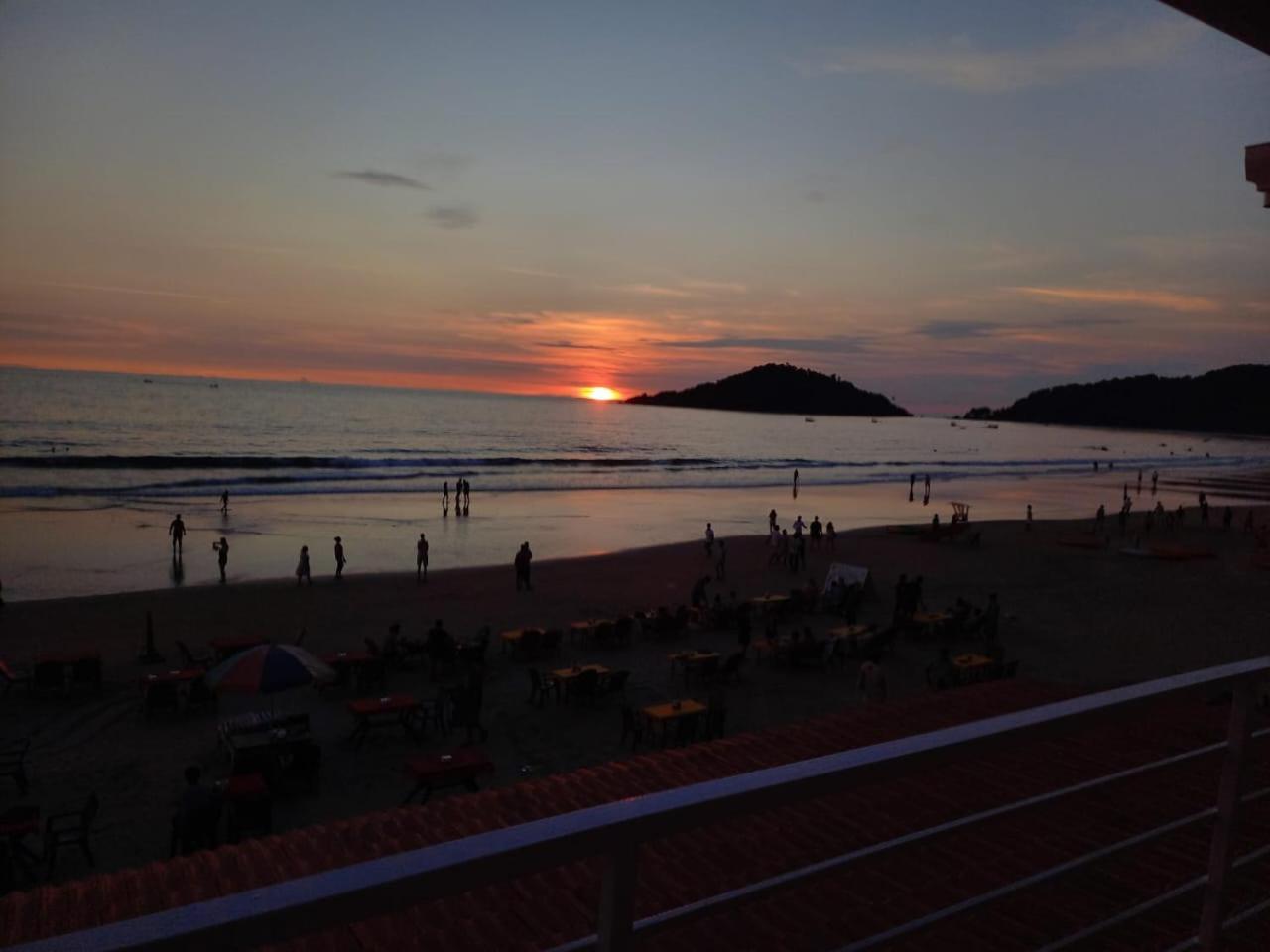 Royal Castle Resort Palolem, Канакона Екстериор снимка