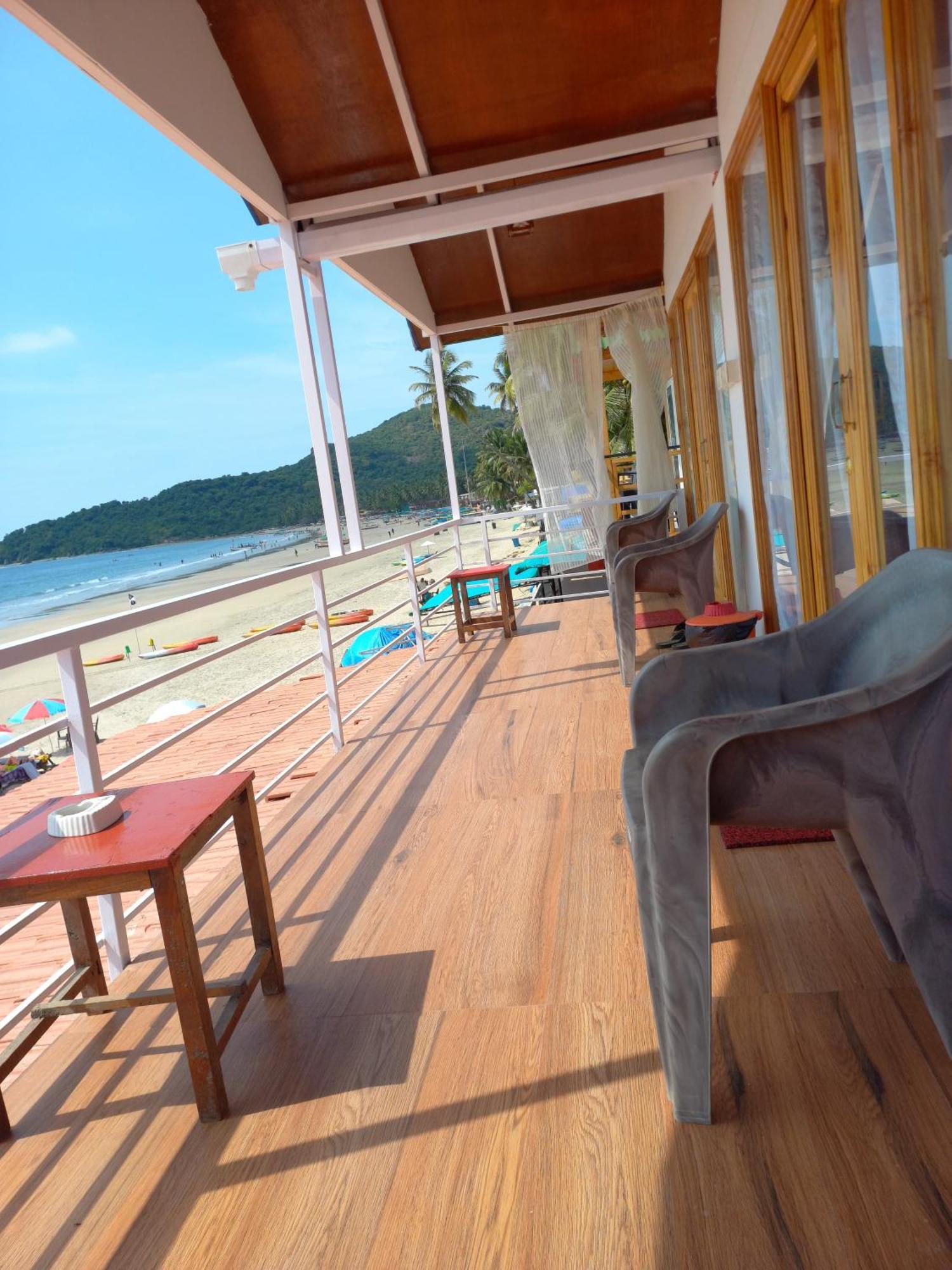 Royal Castle Resort Palolem, Канакона Екстериор снимка
